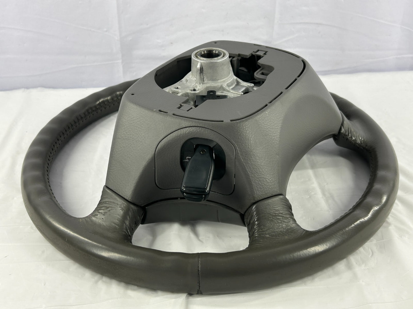 02-05 Toyota Sequoia Steering Wheel With Cruise Control Switch OEM 45100-0C150