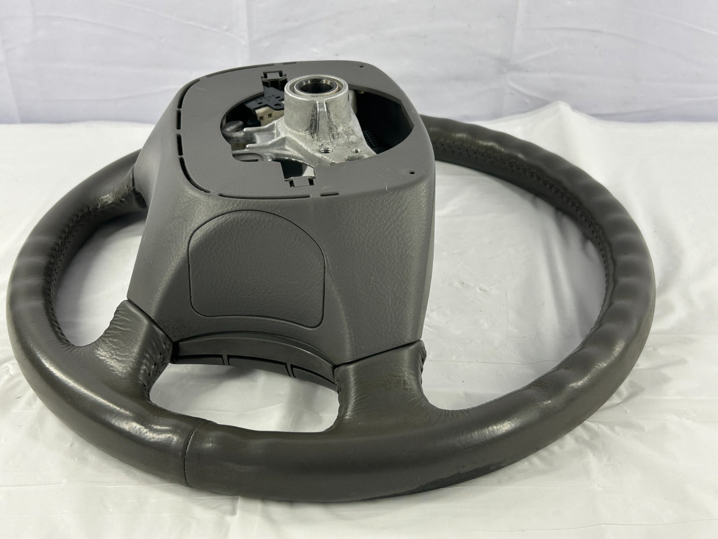 02-05 Toyota Sequoia Steering Wheel With Cruise Control Switch OEM 45100-0C150