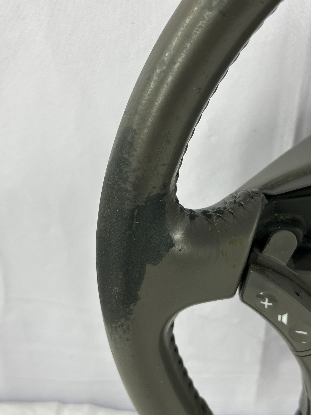 02-05 Toyota Sequoia Steering Wheel With Cruise Control Switch OEM 45100-0C150