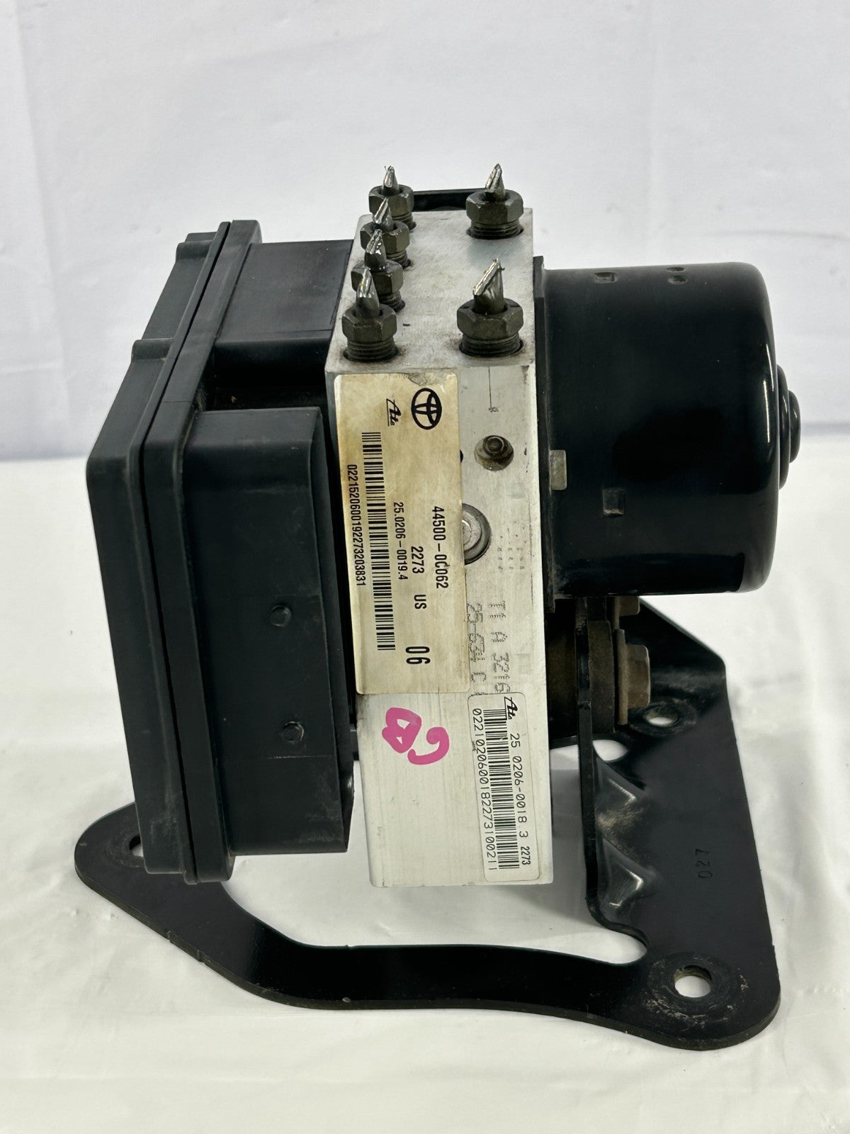 03-05 Toyota Sequoia ABS Anti-Lock Brake Pump Actuator Assembly OEM 44050-0C072