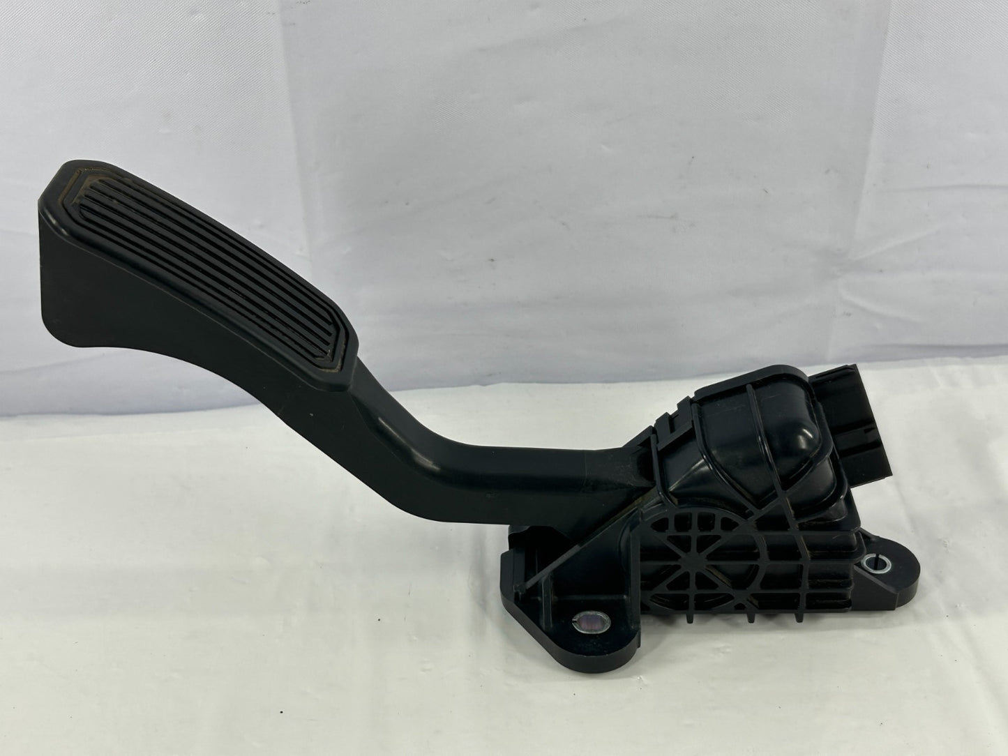 2003-2007 Toyota Sequoia SR5 Accelerator Gas Pedal Assembly OEM 78120-0C050
