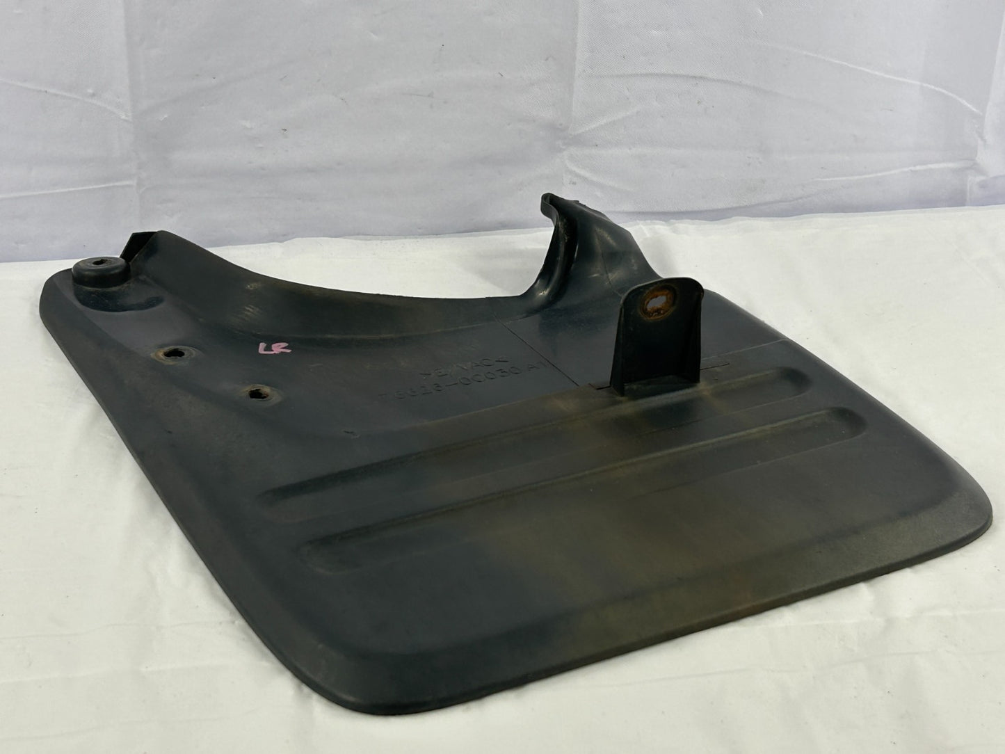 01-07 Toyota Sequoia Rear Left Driver Side Mud Flap Splash Guard OEM 76626-0C030