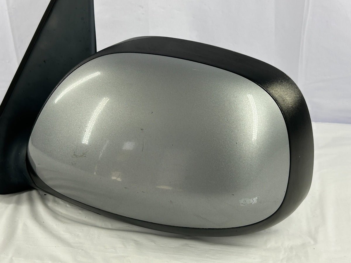 01-07 Toyota Sequoia Front Left Side View Door Mirror 5-Wire OEM 87940-0C070-B1