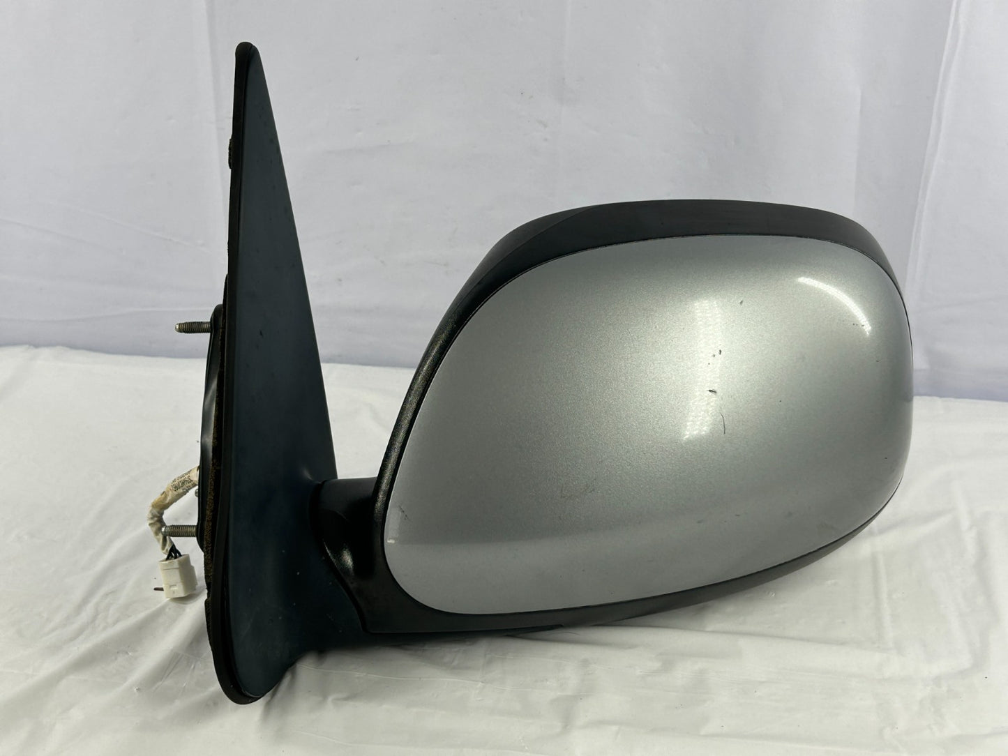 01-07 Toyota Sequoia Front Left Side View Door Mirror 5-Wire OEM 87940-0C070-B1