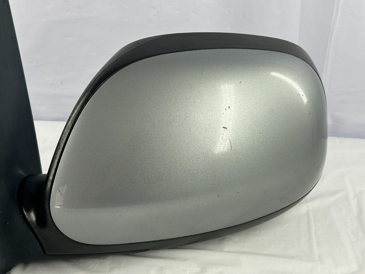 01-07 Toyota Sequoia Front Left Side View Door Mirror 5-Wire OEM 87940-0C070-B1