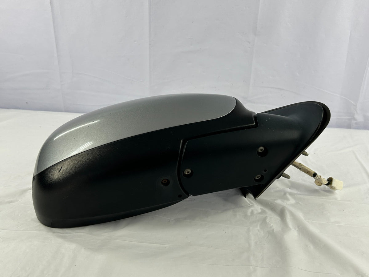 01-07 Toyota Sequoia Front Right Side View Door Mirror 5-Wire OEM 87910-0C060-B1
