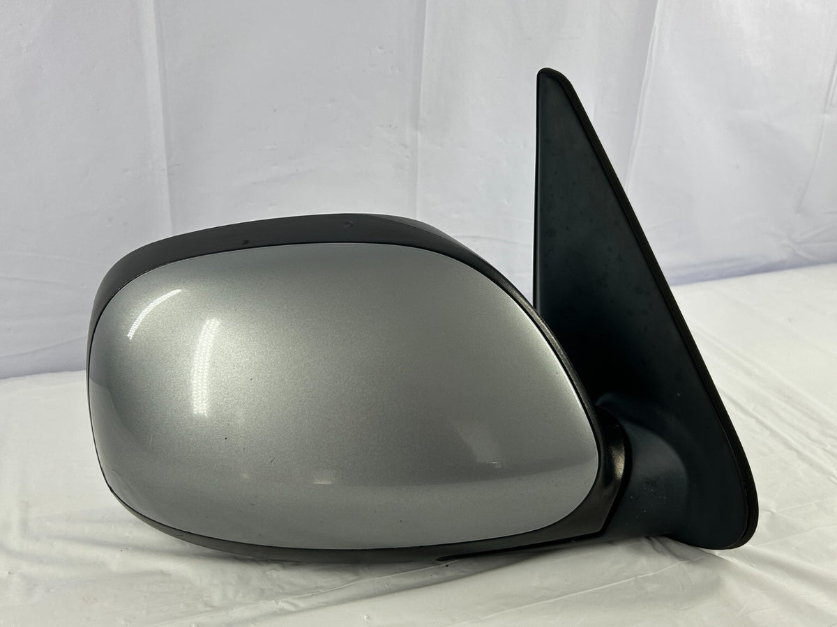 01-07 Toyota Sequoia Front Right Side View Door Mirror 5-Wire OEM 87910-0C060-B1