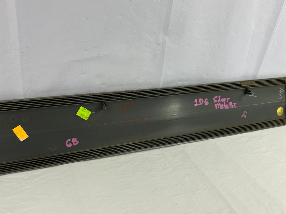 01-05 Toyota Sequoia Rear Left Outside Door Moulding Silver OEM 75742-0C040-B1