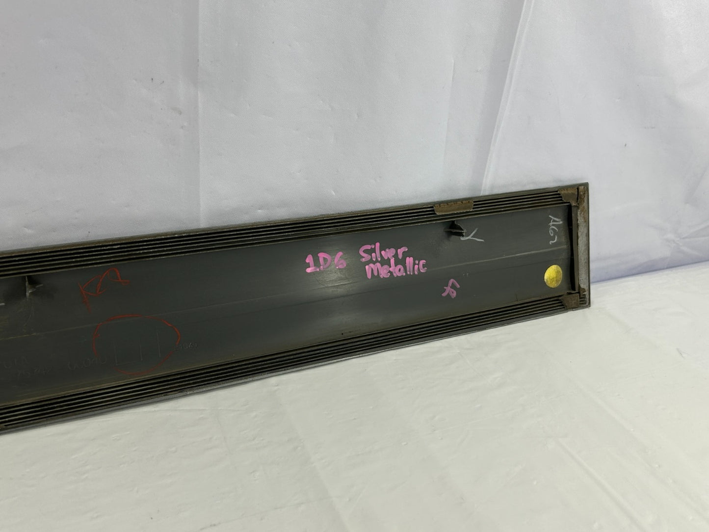 01-05 Toyota Sequoia Rear Left Outside Door Moulding Silver OEM 75742-0C040-B1