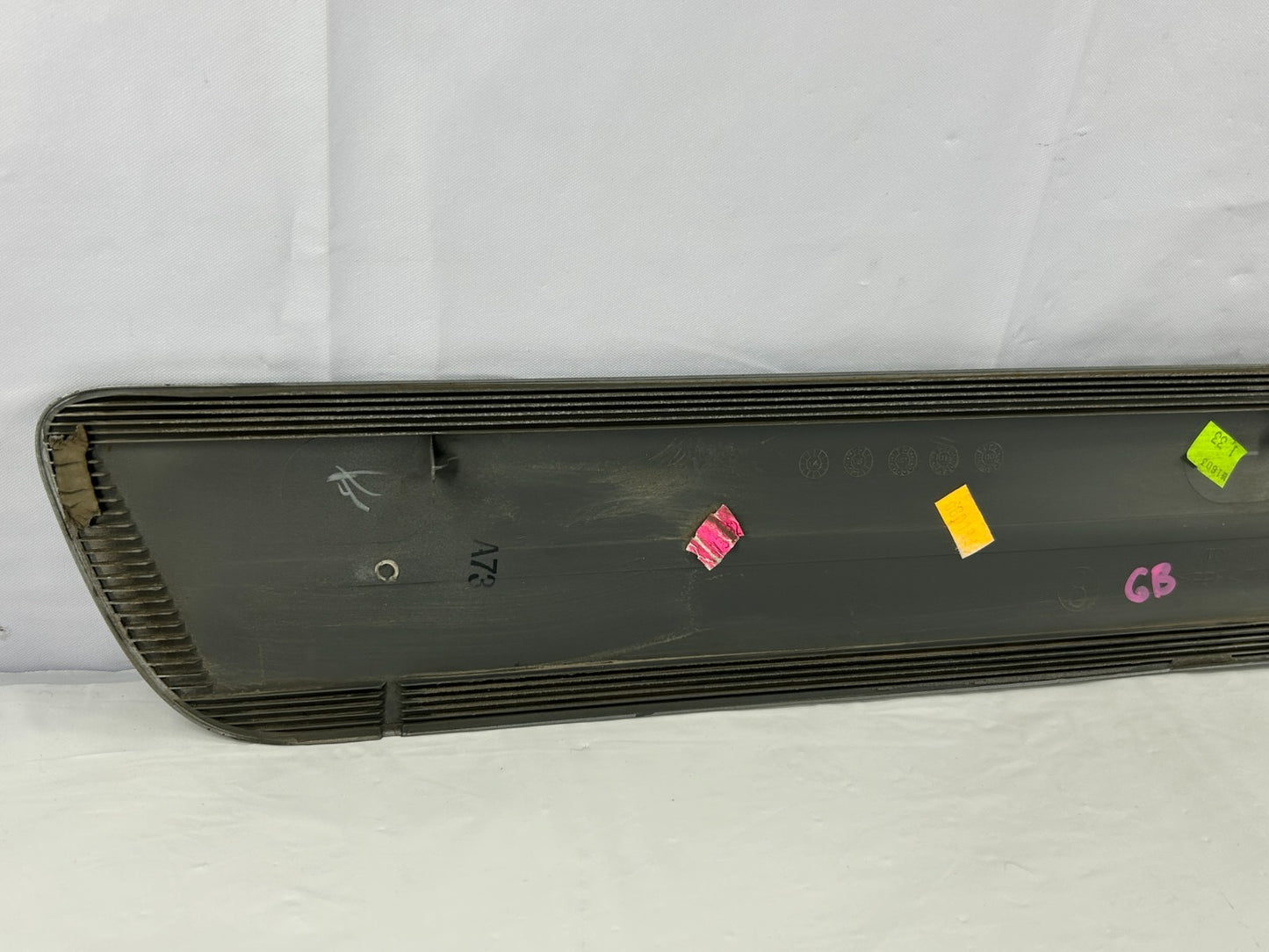 01-05 Toyota Sequoia Rear Left Outside Door Moulding Silver OEM 75742-0C040-B1
