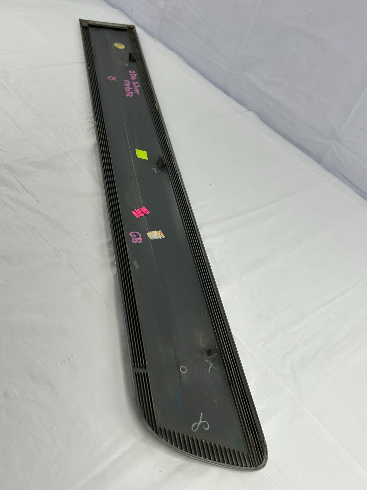 2001-2005 Toyota Sequoia Rear Right Side Door Moulding Silver OEM 75741-0C040-B1