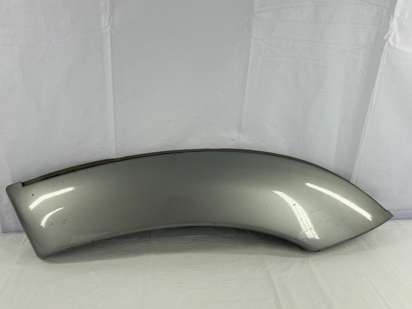 01-04 Toyota Sequoia Rear Left Door Fender Flare Molding Silver OEM 75746-0C900