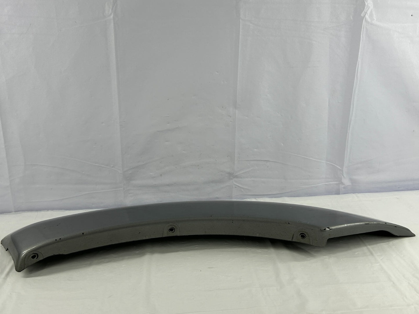 01-04 Toyota Sequoia Rear Left Door Fender Flare Molding Silver OEM 75746-0C900