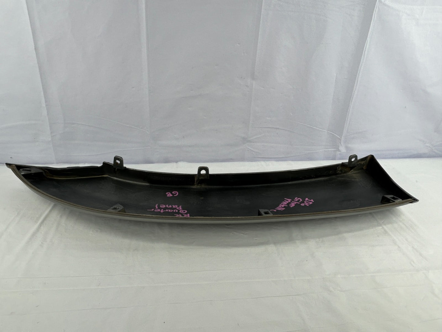 2001-2004 Toyota Sequoia Rear Right Quarter Fender Flare Molding OEM 75653-0C900