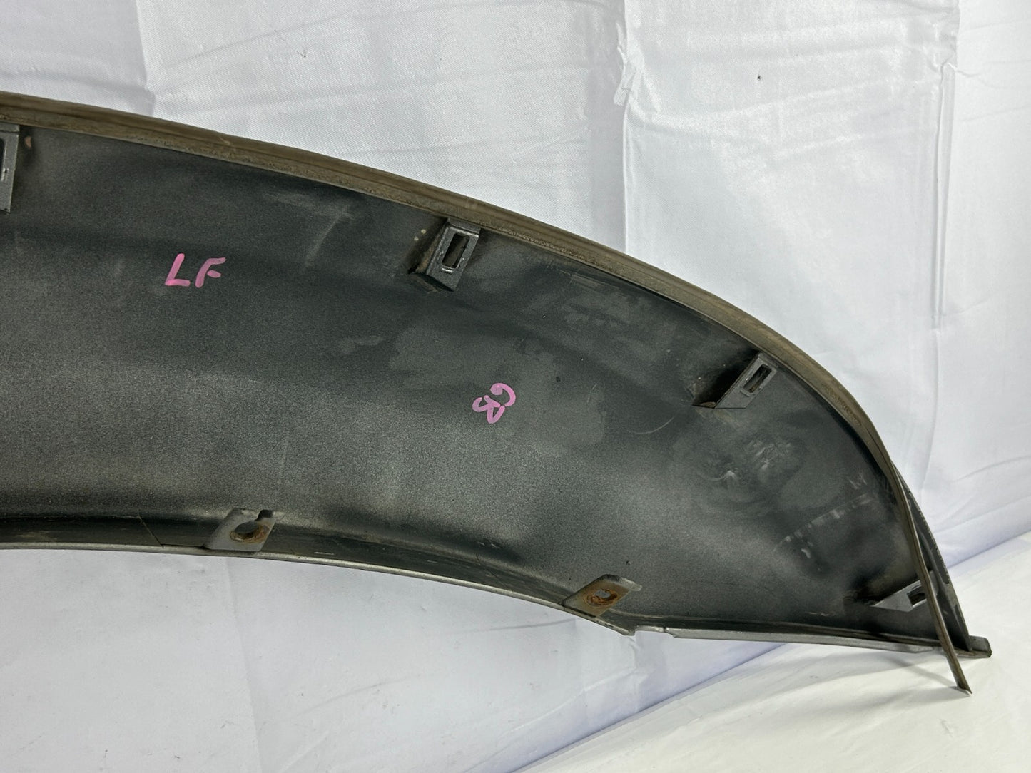 2001-2007 Toyota Sequoia Front Left Wheel Fender Flare Molding OEM 75612-0C901