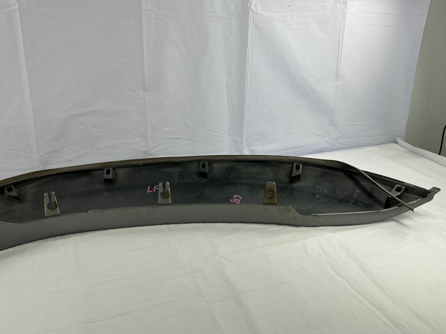 2001-2007 Toyota Sequoia Front Left Wheel Fender Flare Molding OEM 75612-0C901