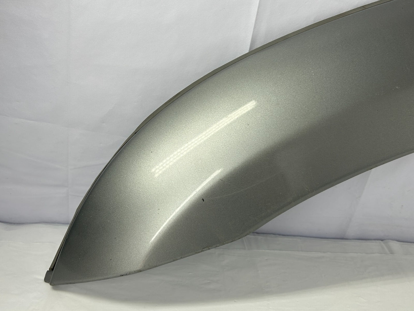 2001-2007 Toyota Sequoia Front Left Wheel Fender Flare Molding OEM 75612-0C901