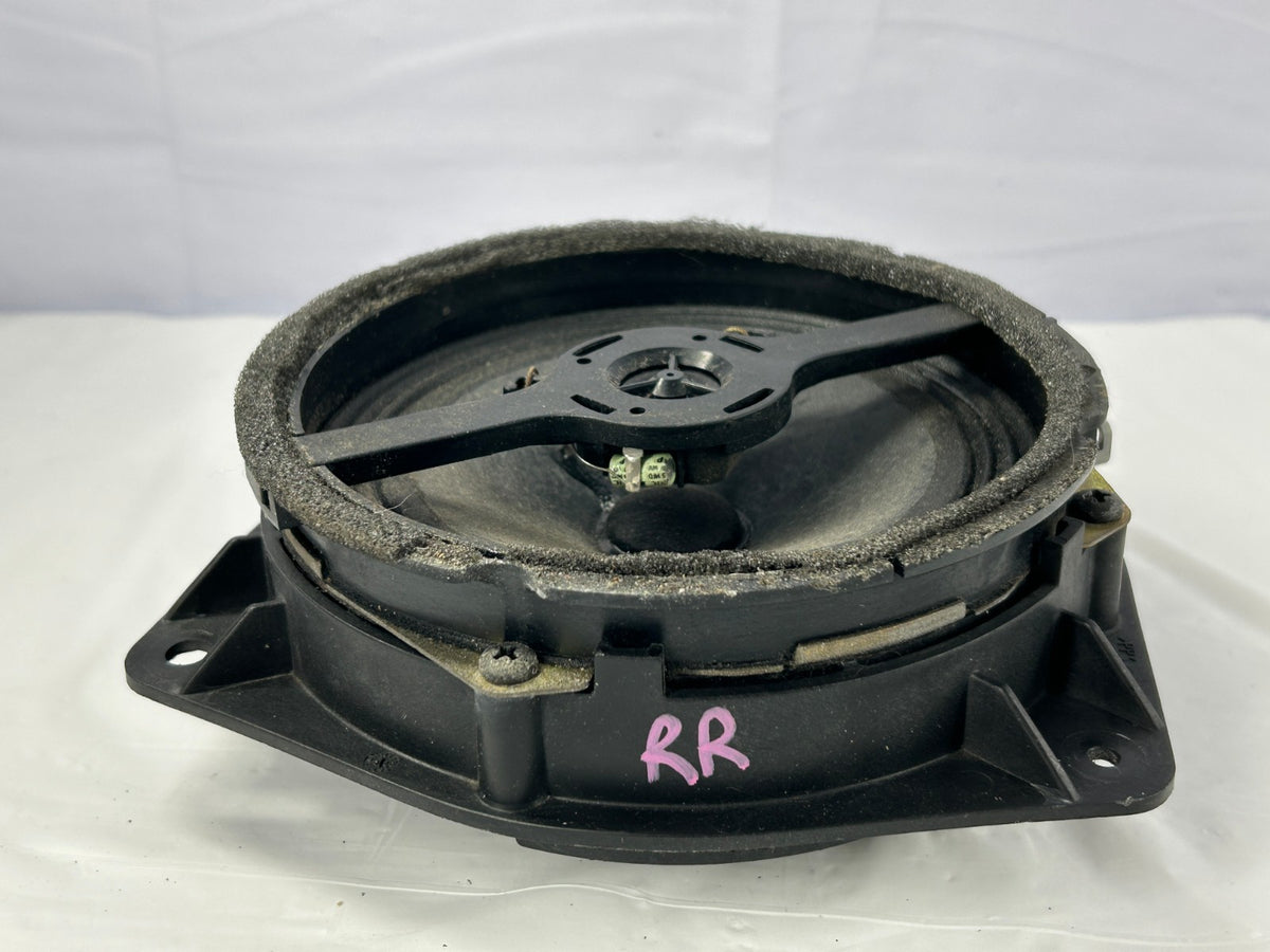 01-07 Toyota Sequoia Rear Right Door JBL Upgrade Audio Speaker OEM 86160-AF090