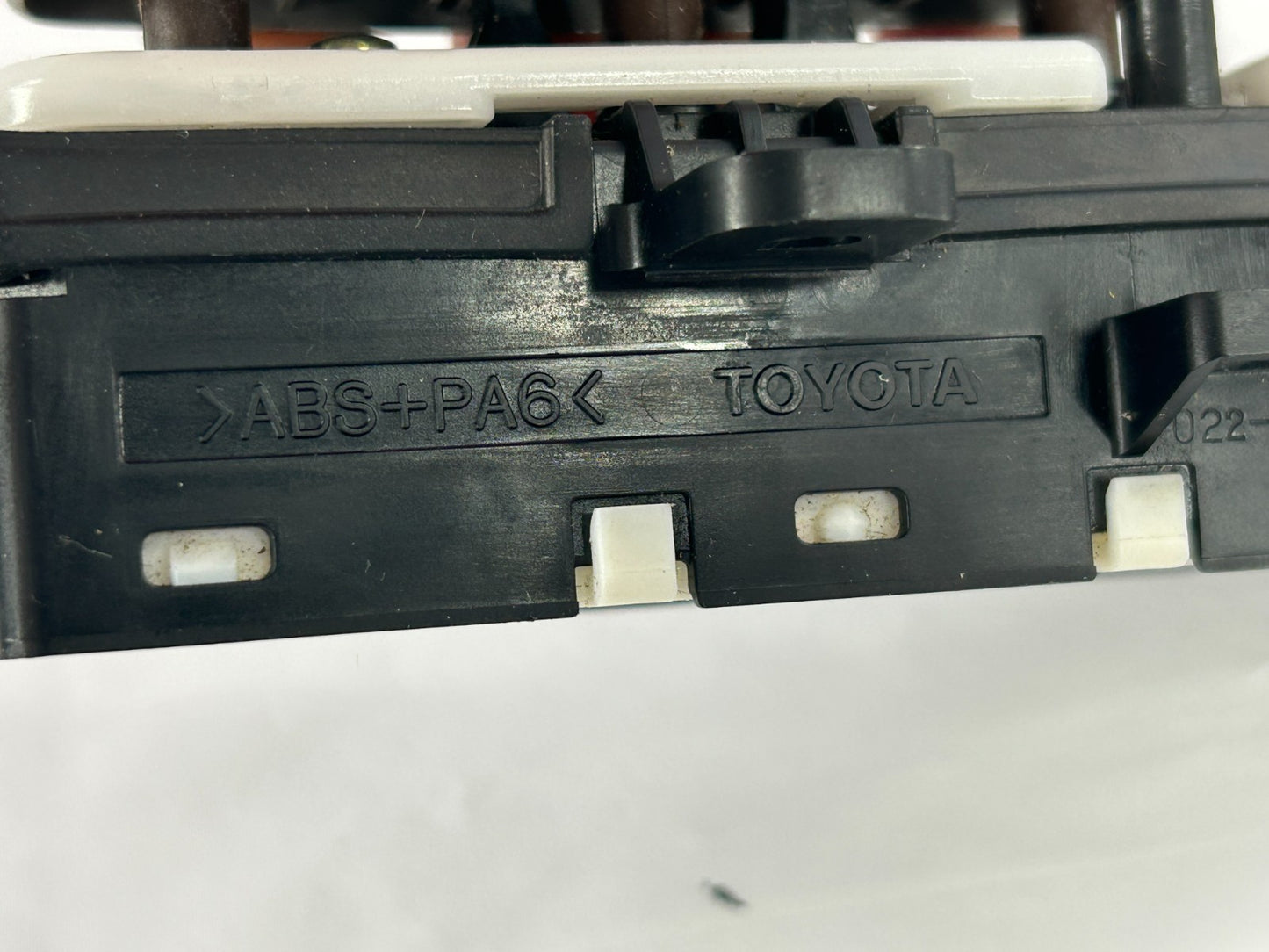 01-04 Toyota Sequoia Front Left Seat Adjustment Control Switches OEM 84922-33130