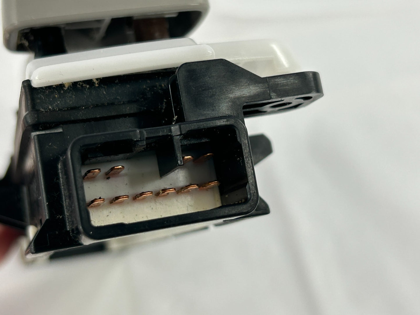 01-04 Toyota Sequoia Front Left Seat Adjustment Control Switches OEM 84922-33130
