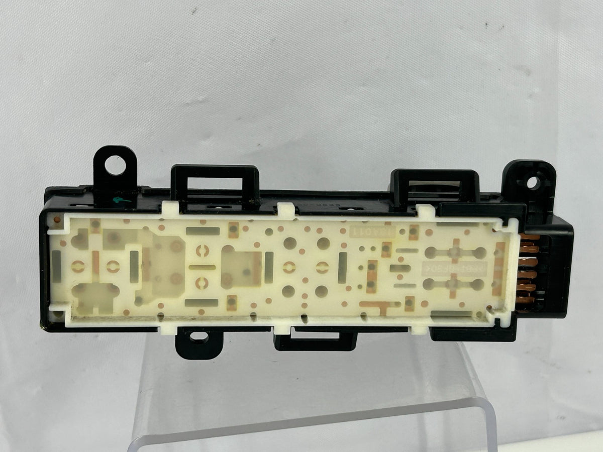 2001-2005 Toyota Sequoia Front Right Side Seat Control Switches OEM 84922-34010