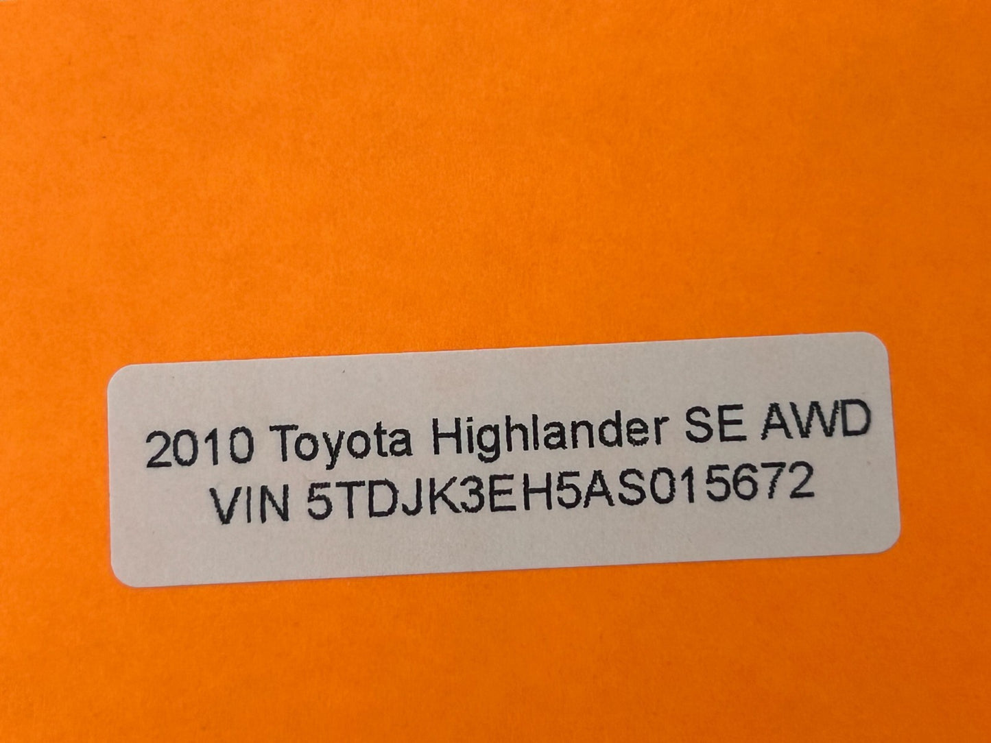 2010-2013 Toyota Highlander Front Left Driver Seat Belt Buckle OEM 73230-0E160