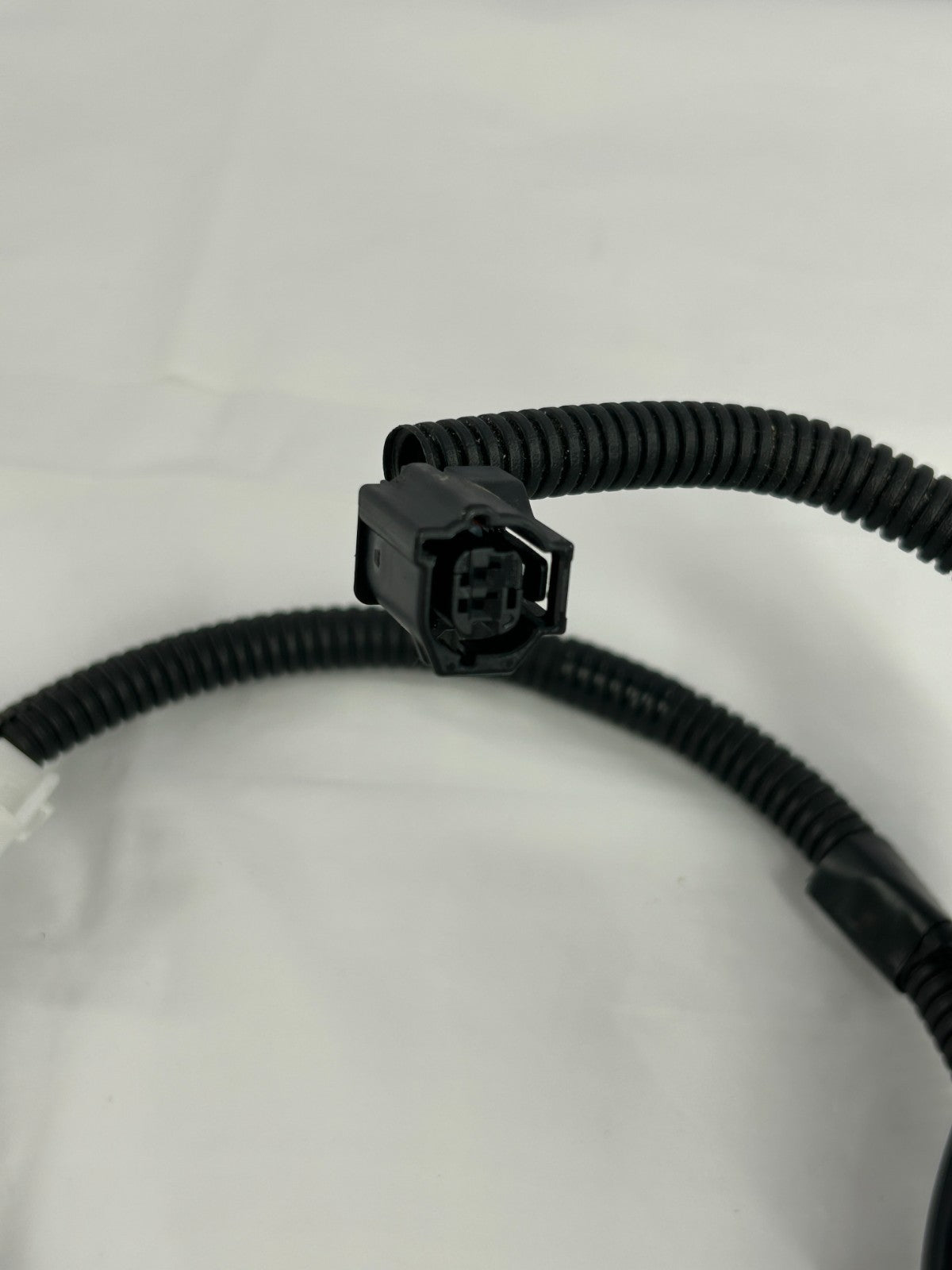 2010-2013 Toyota Highlander Front Left Driver Seat Belt Buckle OEM 73230-0E160
