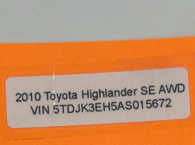 10-11 Toyota Highlander Front Seat Headrest Pair Black Leather OEM 719100E100C0