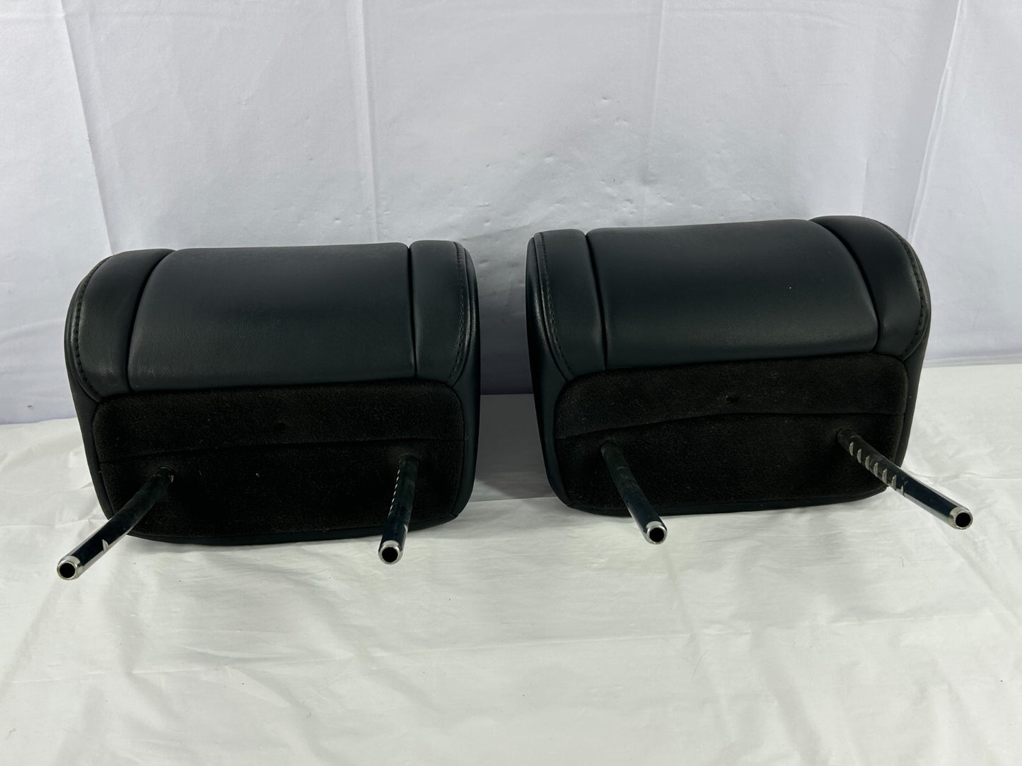 2009-2011 Honda Pilot Front Seat Headrest Pair Black Leather OEM 81140SZAA41ZA