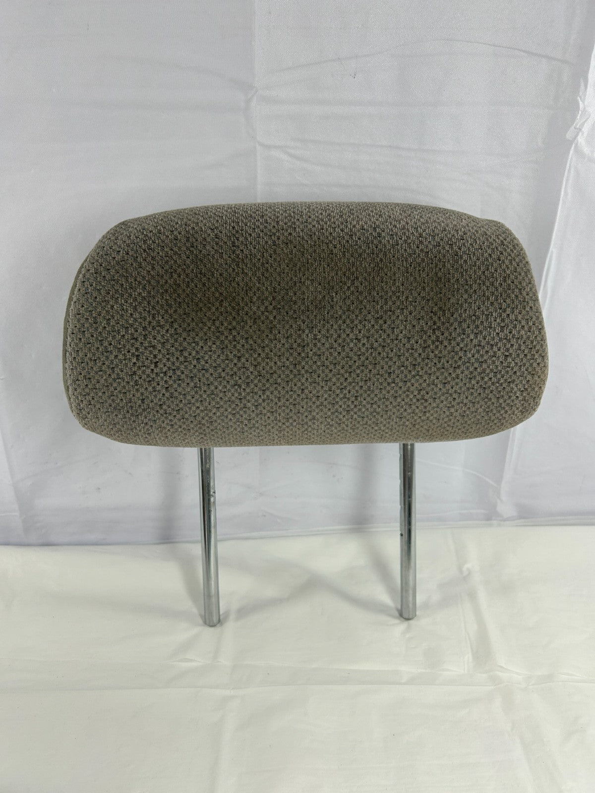 2000-03 Toyota Tundra Front Left & Right Headrest Gray Cloth OEM 71910-0C030-B1