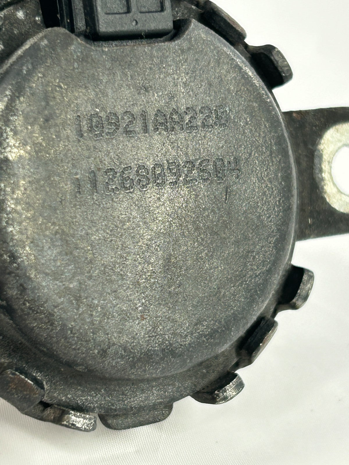 11-12 Subaru Impreza Forester Oil Control Valve Timing Solenoid OEM 10921AA220