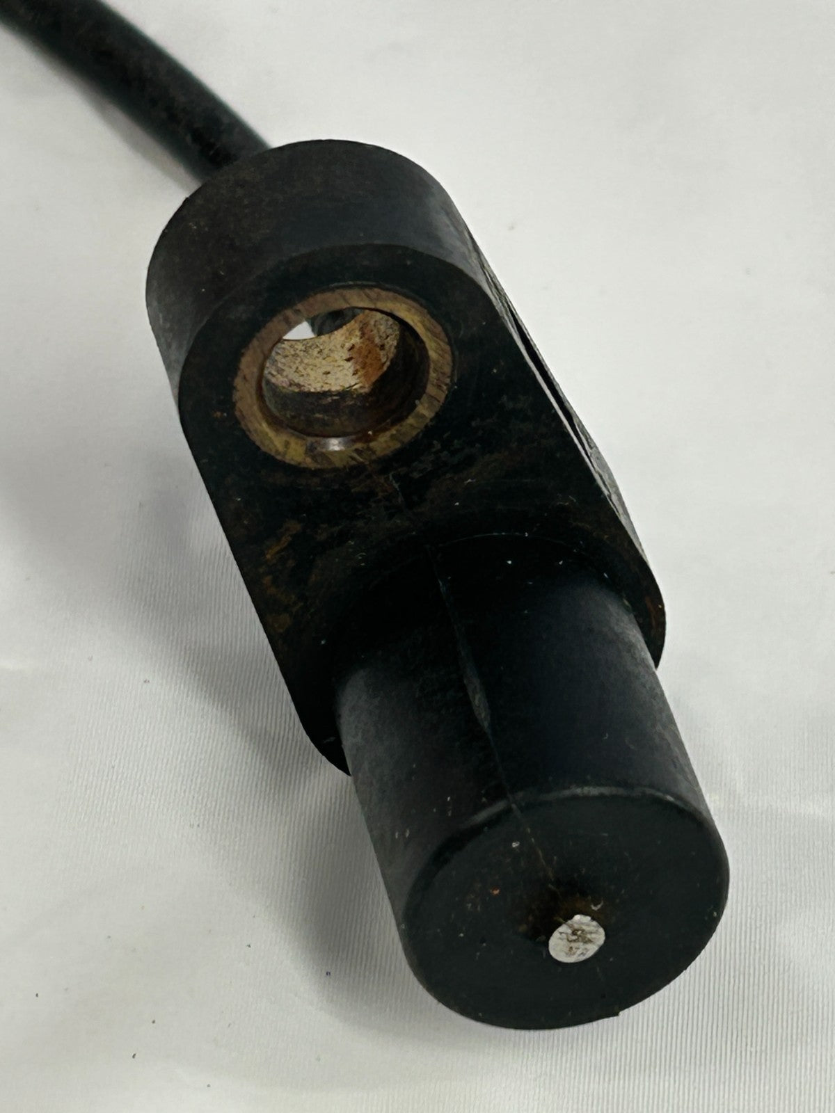 2000-2004 Subaru Legacy Outback Rear Right ABS Wheel Speed Sensor OEM 27540AE040