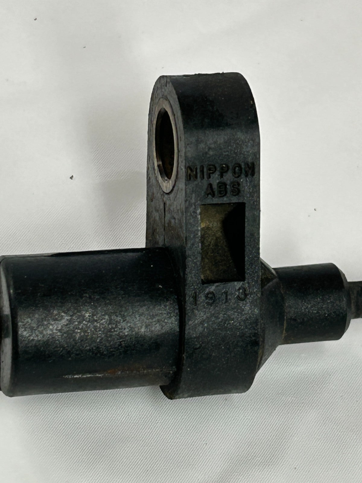 2000-2004 Subaru Legacy Outback Rear Right ABS Wheel Speed Sensor OEM 27540AE040