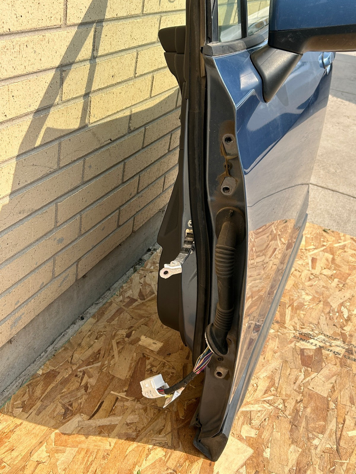 2019-2024 Subaru Forester Left Front Door Shell Complete Blue SAZ 60009SJ0519P