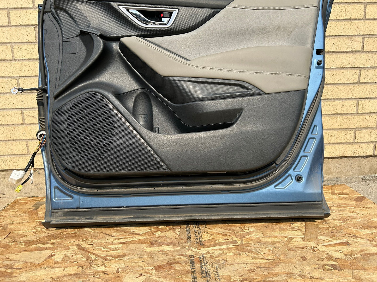2019-2024 Subaru Forester Right Front Door Shell Complete Blue SAZ 60009SJ0419P