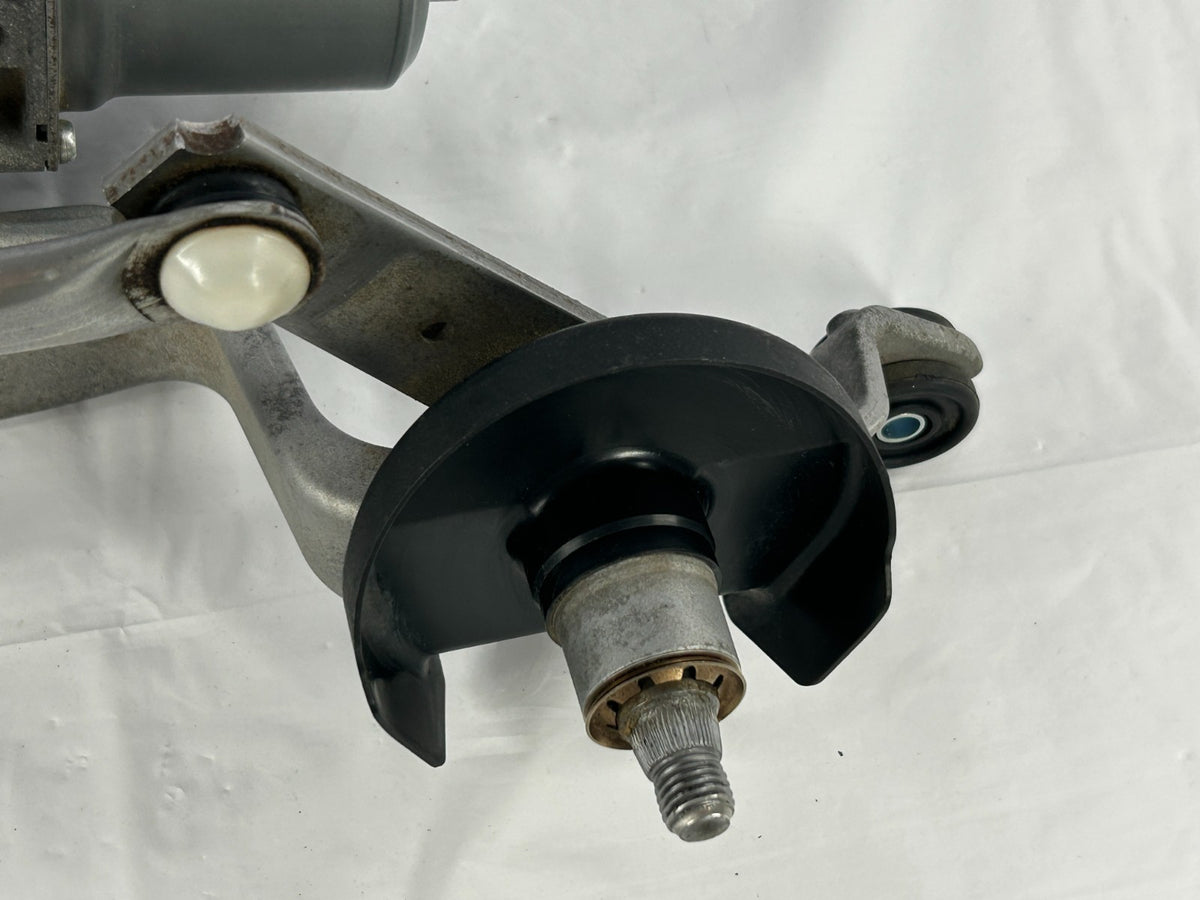 2019-2021 Subaru Forester Front Windshield Wiper Linkage Motor OEM 86511SJ010