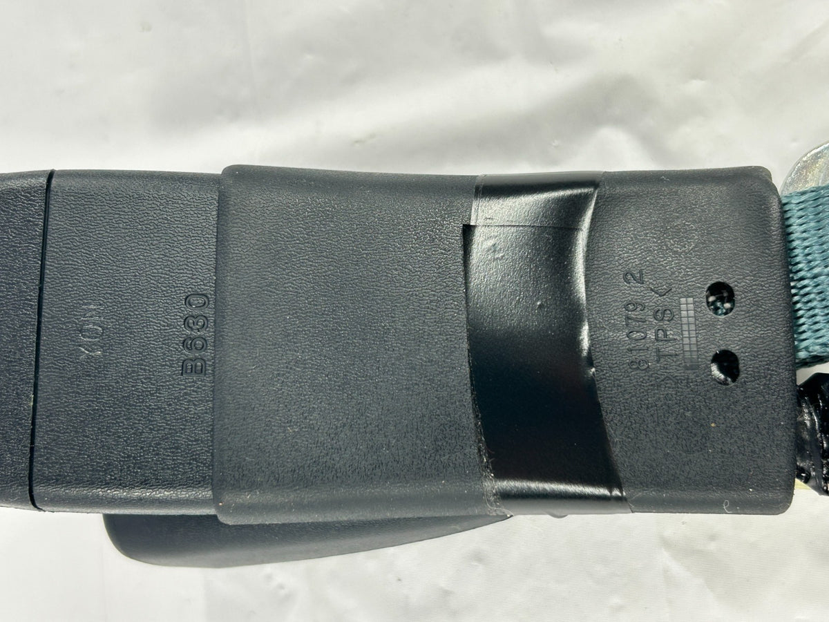 2019-2022 Subaru Forester Rear Left Center Seat Belt Buckle OEM 64670SJ030VH