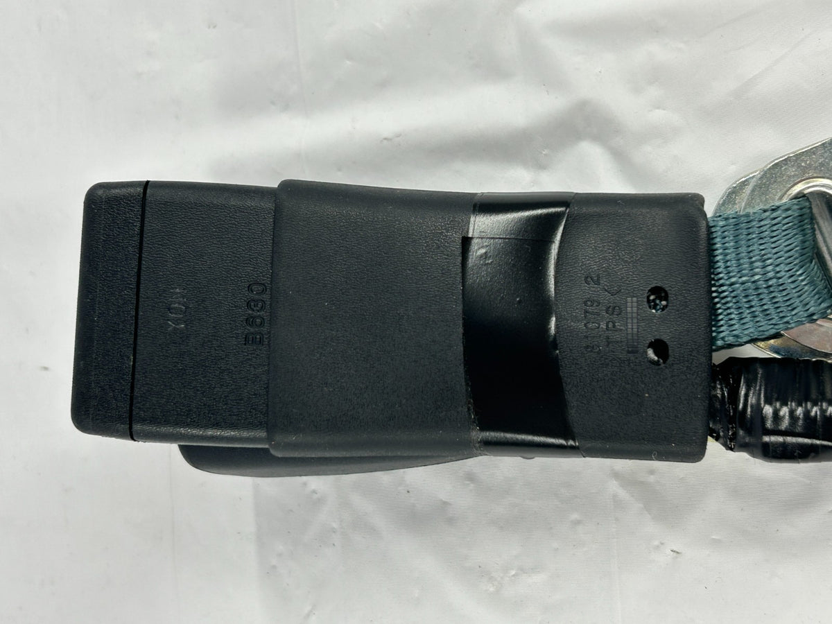 2019-2022 Subaru Forester Rear Left Center Seat Belt Buckle OEM 64670SJ030VH