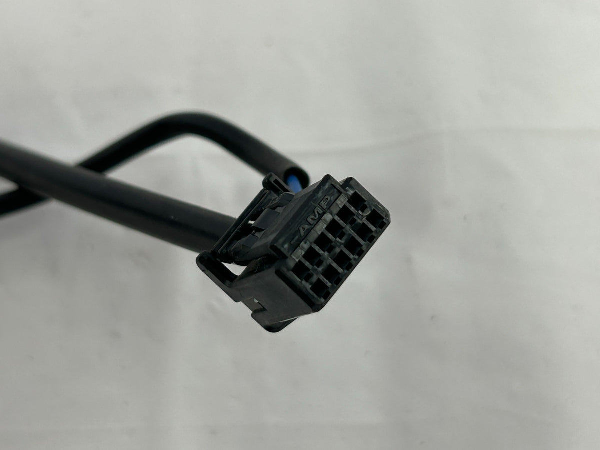2002-2005 Toyota 4Runner Steering Wheel Cruise Control Switch OEM 84632-34010