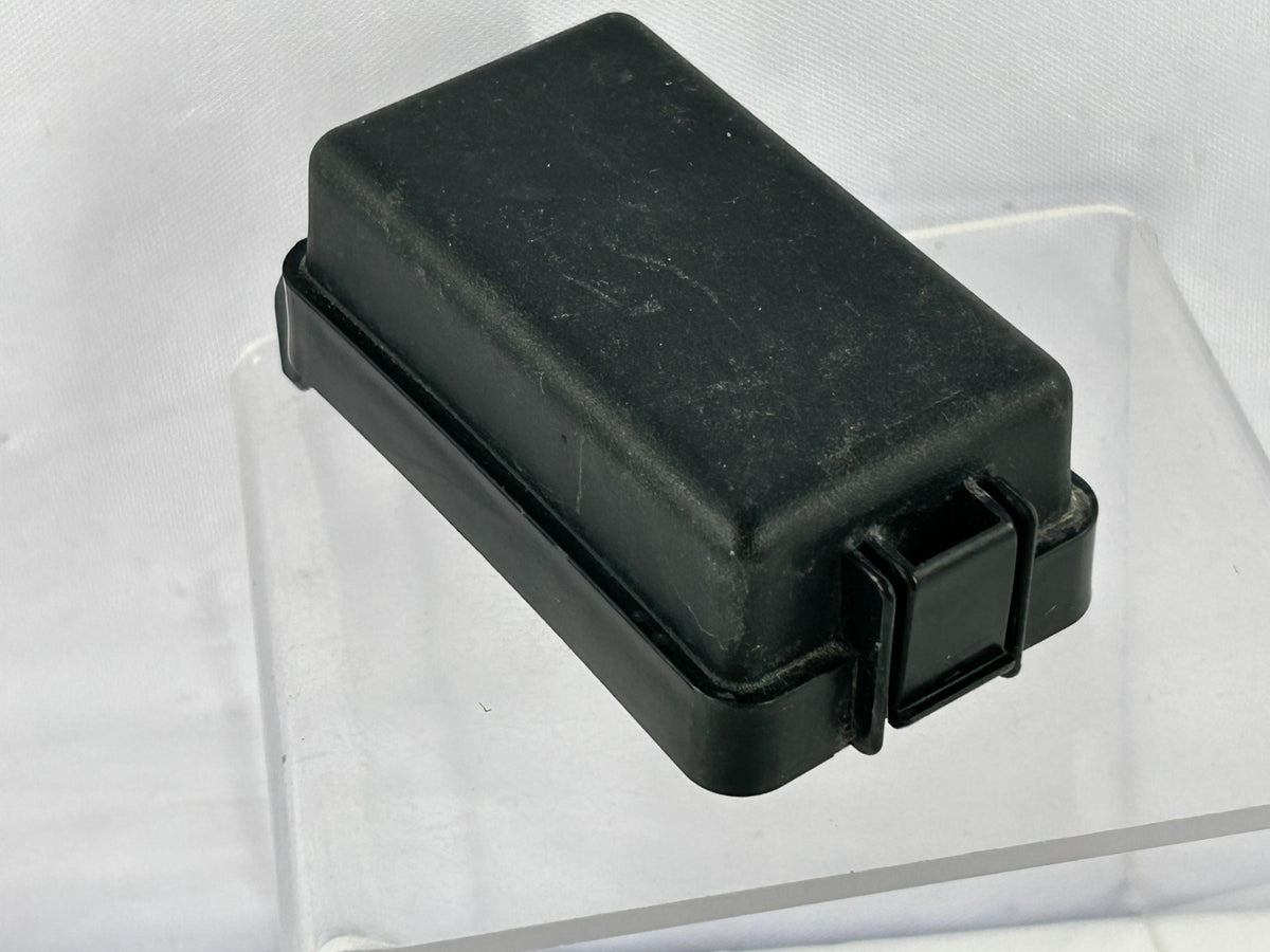 03-09 Toyota 4Runner Fuse Box Upper Relay Block Cover Lid Cap OEM 82662-3D160