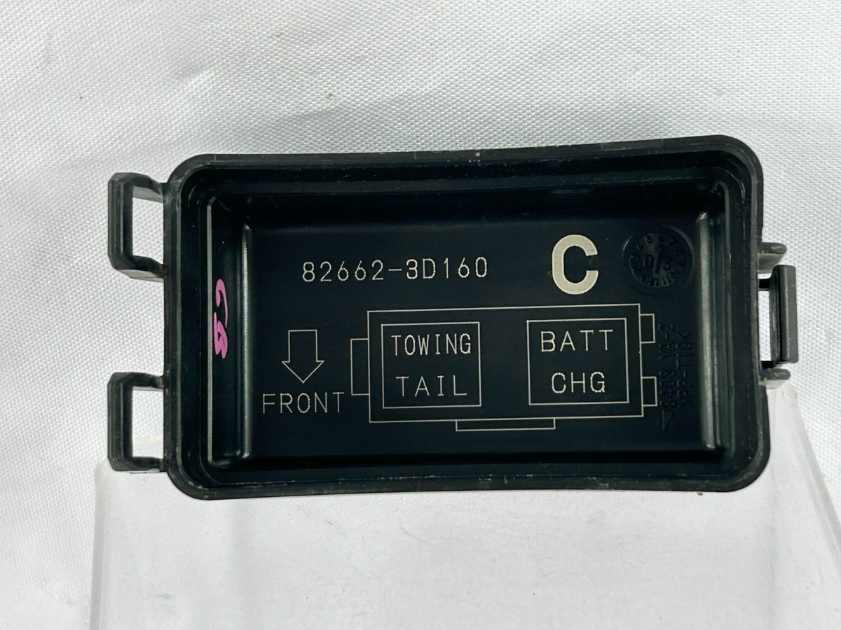 03-09 Toyota 4Runner Fuse Box Upper Relay Block Cover Lid Cap OEM 82662-3D160