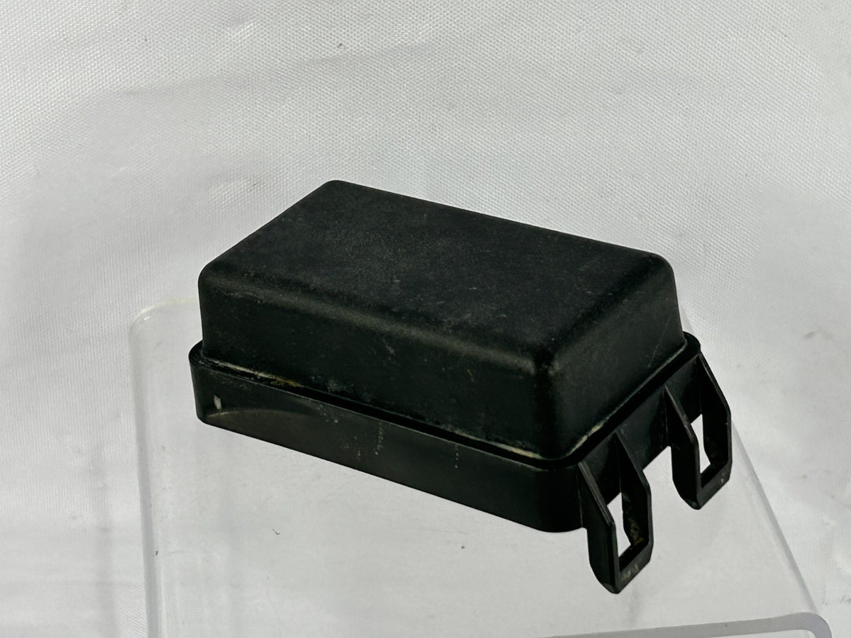 03-09 Toyota 4Runner Fuse Box Upper Relay Block Lid Cap Small OEM 82662-3D150