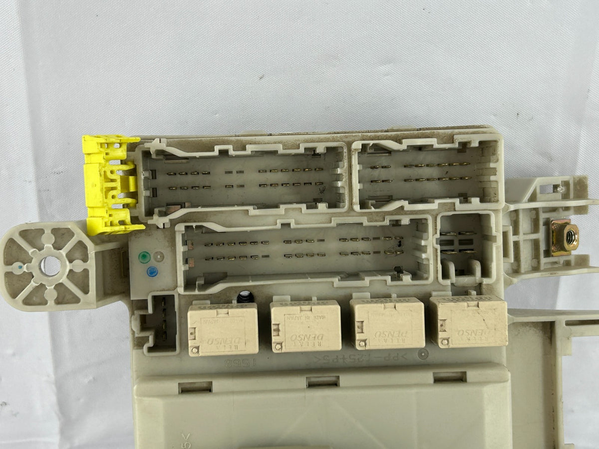 2003-2005 Toyota 4Runner Interior Junction Block Fuse Relay Box OEM 82730-35350