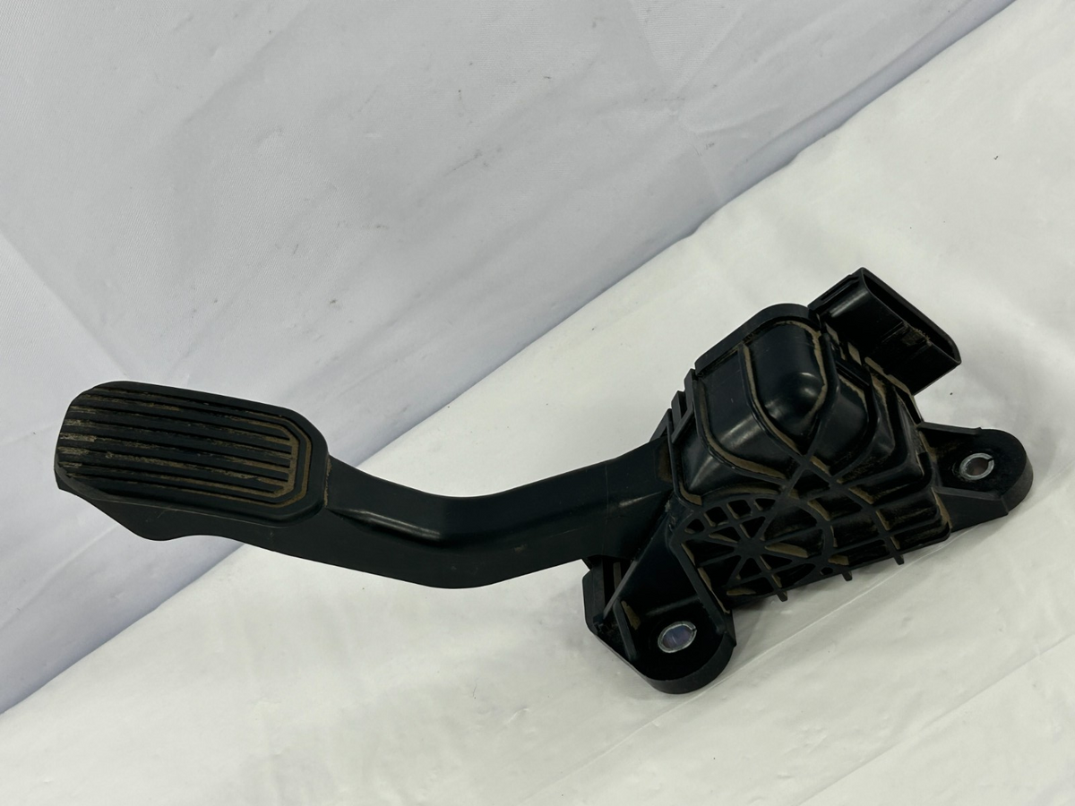 2003-2009 Toyota 4Runner Accelerator Throttle Gas Pedal Assembly OEM 78120-35460