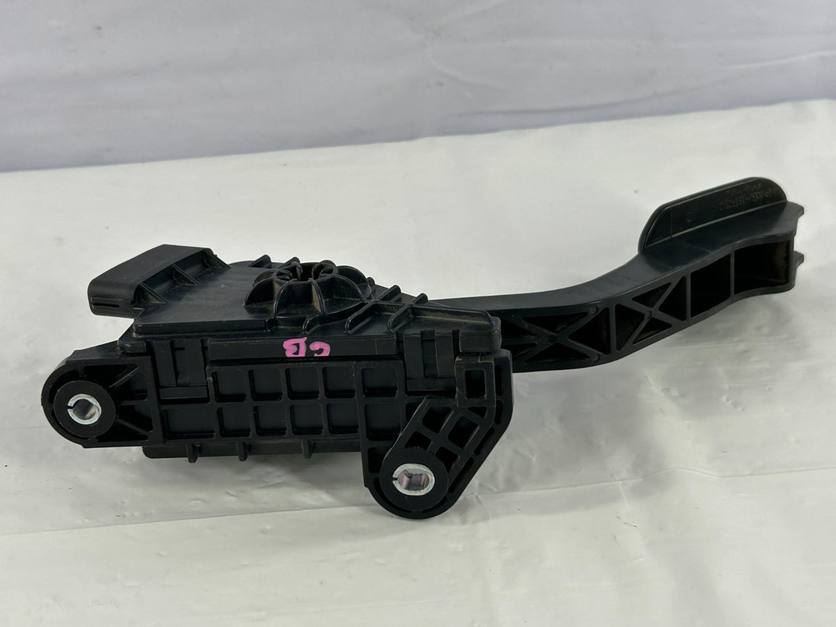 2003-2009 Toyota 4Runner Accelerator Throttle Gas Pedal Assembly OEM 78120-35460