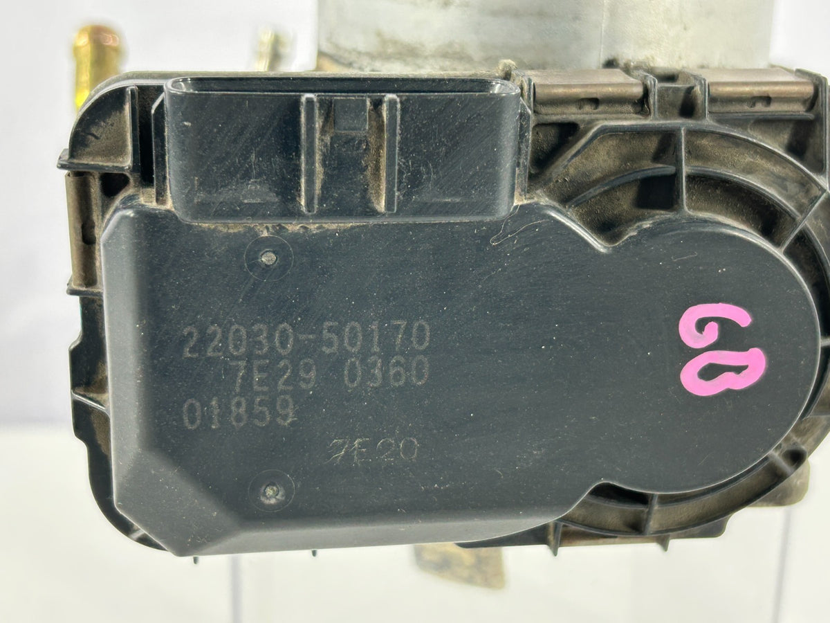 2003-2005 Toyota 4Runner 4.7L V8 Fuel Injection Throttle Body OEM 22030-50170