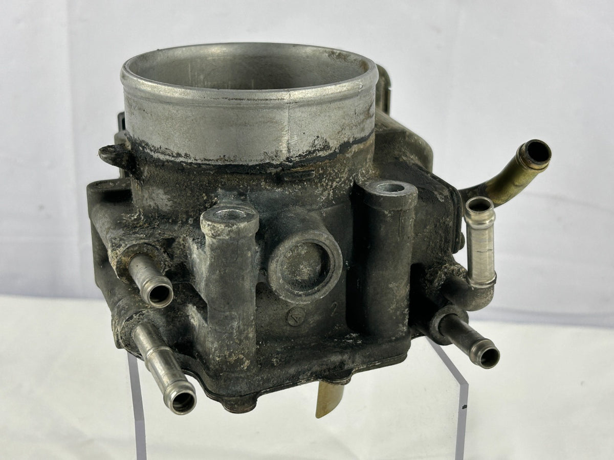 2003-2005 Toyota 4Runner 4.7L V8 Fuel Injection Throttle Body OEM 22030-50170