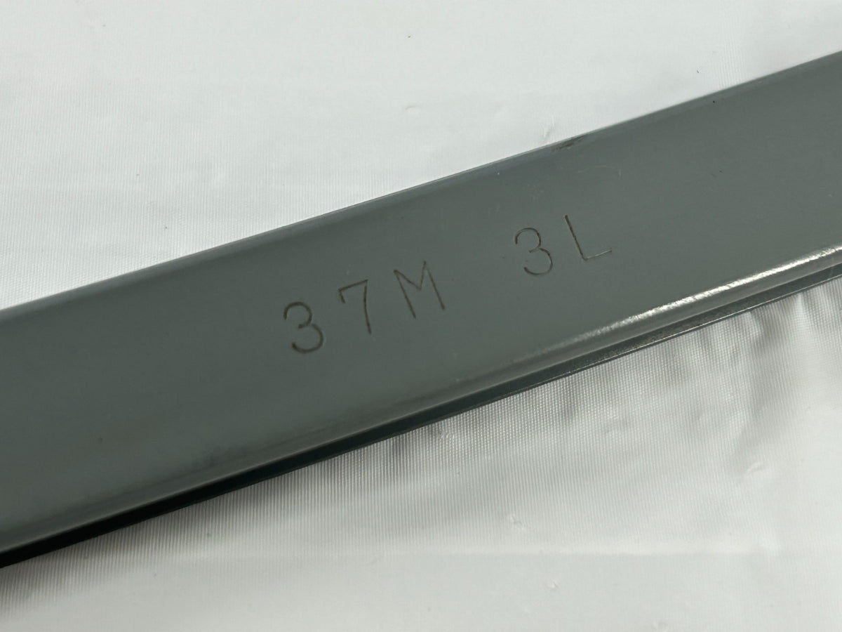 03-09 Toyota 4Runner Front Left Driver Door Window Glass Guide OEM 68162-35060