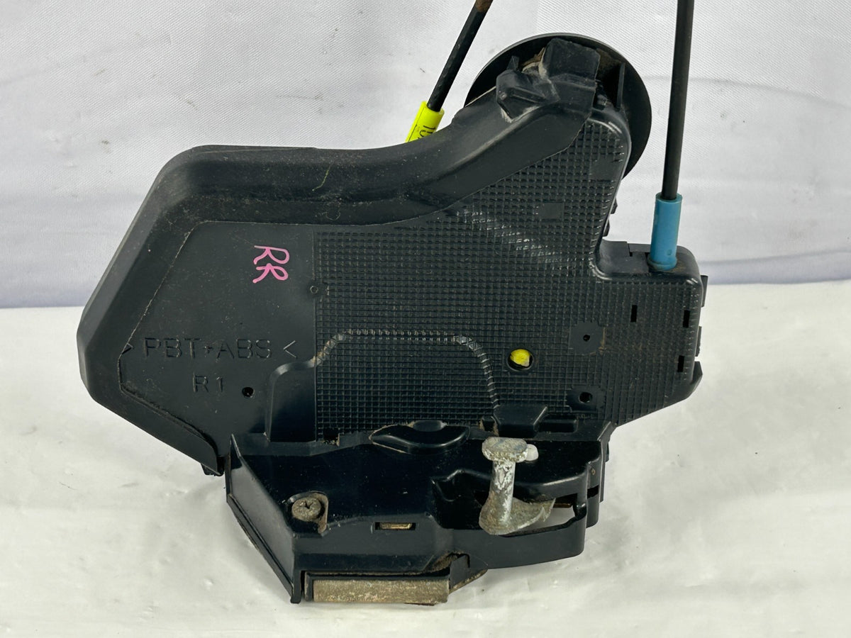 2003-2007 Toyota 4Runner Rear Right Door Lock Latch Actuator OEM 69050-60090