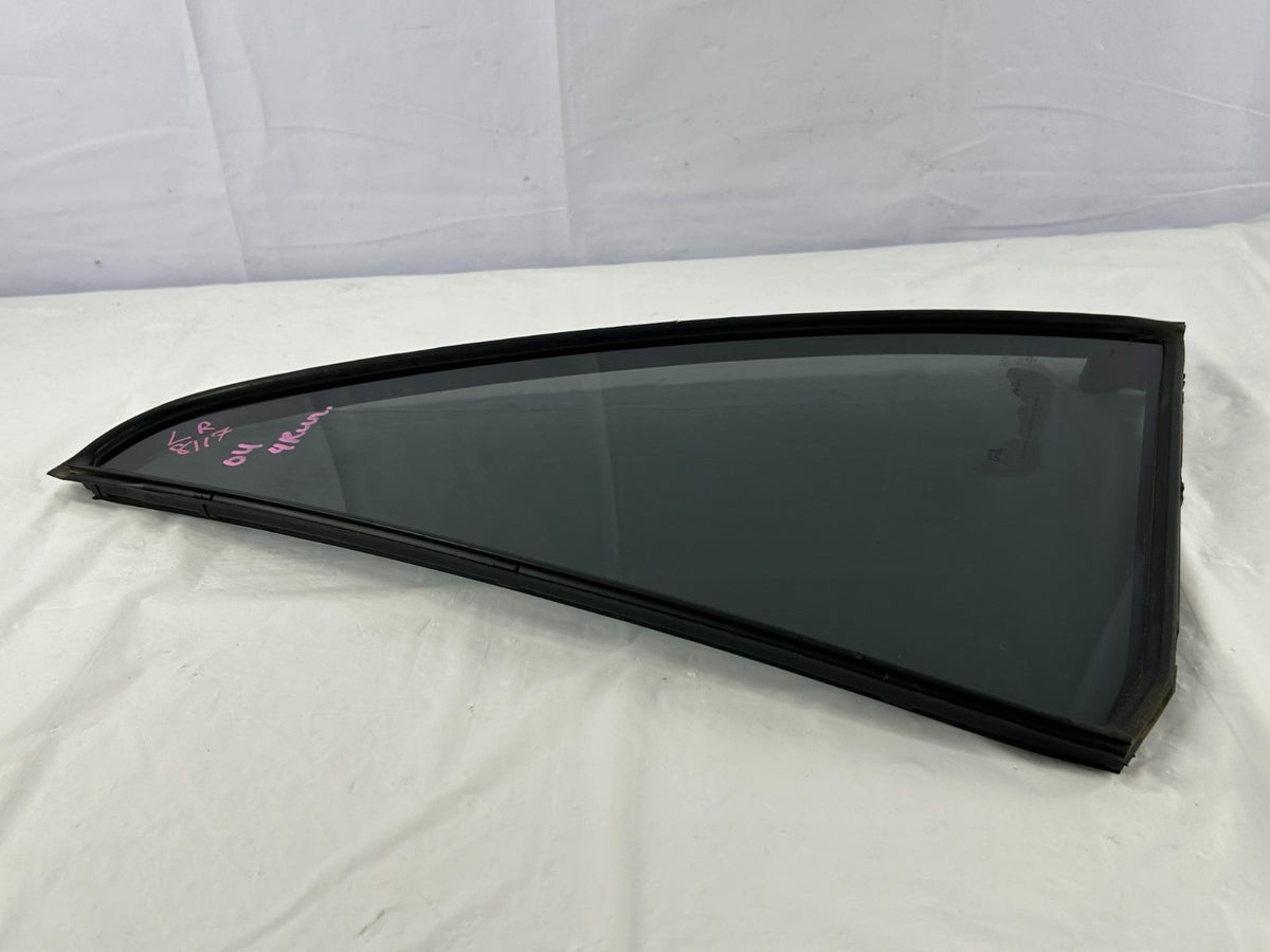 03-09 Toyota 4Runner Rear Left Door Quarter Window Vent Glass OEM 68124-35060